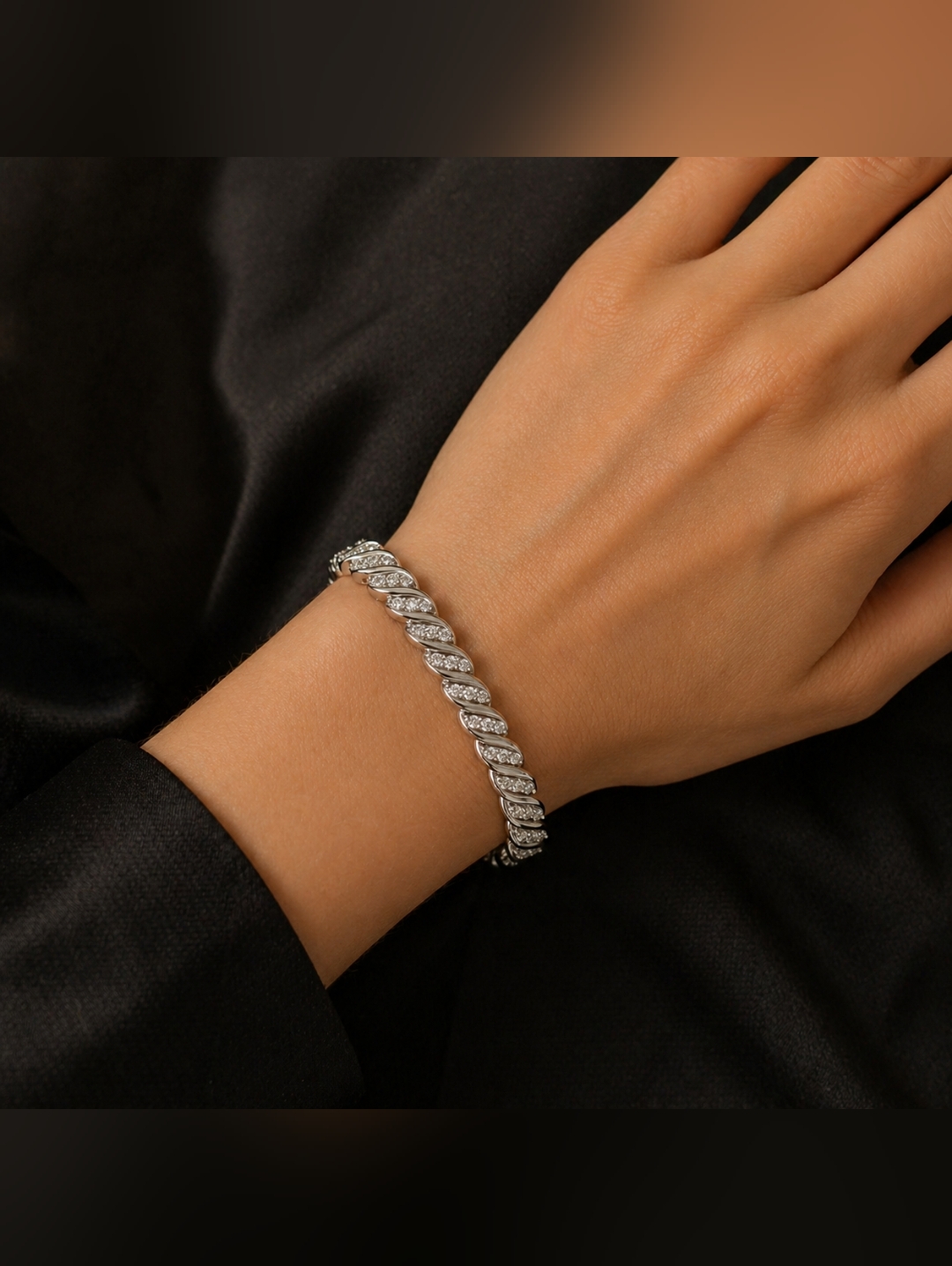 Sterling Silver Moissanite Twist Bracelet 6.5"